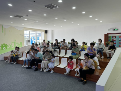 苏州校区分工会举办迎接“六·一”国际儿童节--走进苏州伊利牛奶工厂活动
