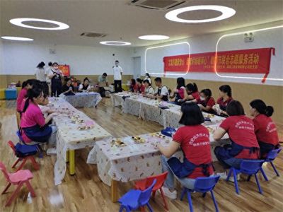 合肥经开区明珠居民区党总支开展"情系教育传递温暖"教师节主题党日活动